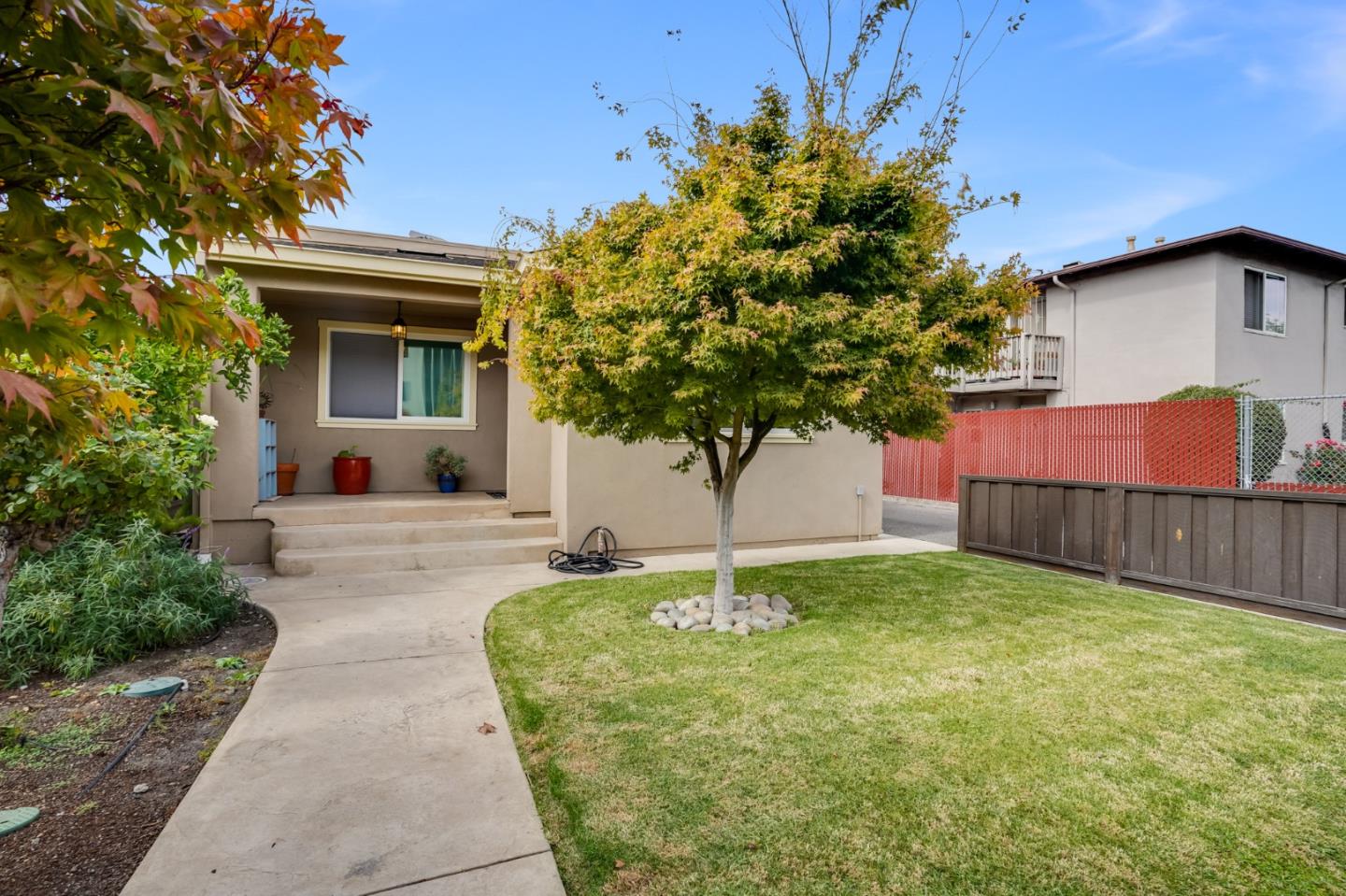 140 Roosevelt Avenue, REDWOOD CITY, California 94061, ,Comm Ri Multi-units 5+,For Sale,Roosevelt Avenue,ML81867589