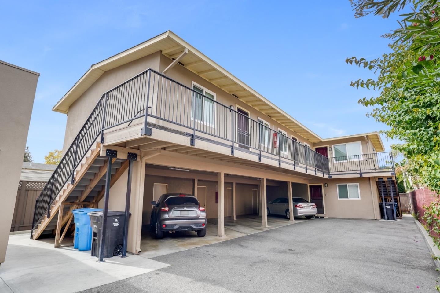 140 Roosevelt Avenue, REDWOOD CITY, California 94061, ,Comm Ri Multi-units 5+,For Sale,Roosevelt Avenue,ML81867589