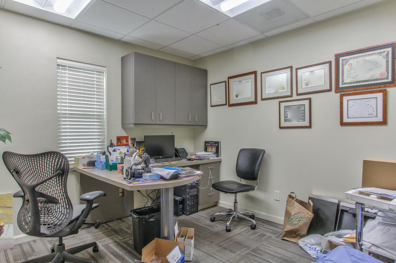 590 Del Monte Avenue, MONTEREY, California 93940, ,Comm Industrial For Sale,For Sale,Del Monte Avenue,40971611