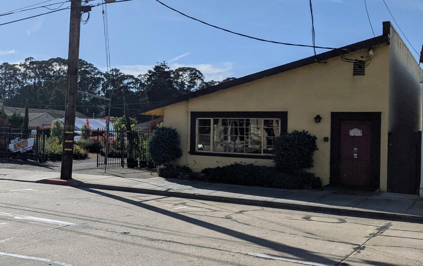 650 Franklin Street, MONTEREY, California 93940, ,Comm Industrial For Sale,For Sale,Franklin Street,40971855
