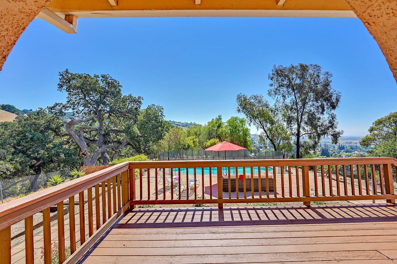 17101 Kruse Ranch Lane, MORGAN HILL, California 95037, ,Lots And Land,For Sale,Kruse Ranch Lane,40971931