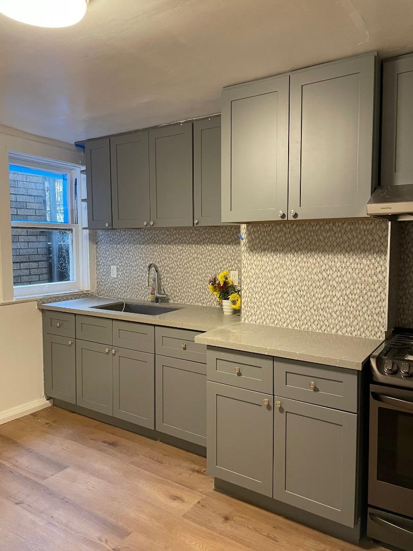 Detail Gallery Image 1 of 1 For 2834 Folsom St #D,  San Francisco,  CA 94110 - 1 Beds | 1 Baths