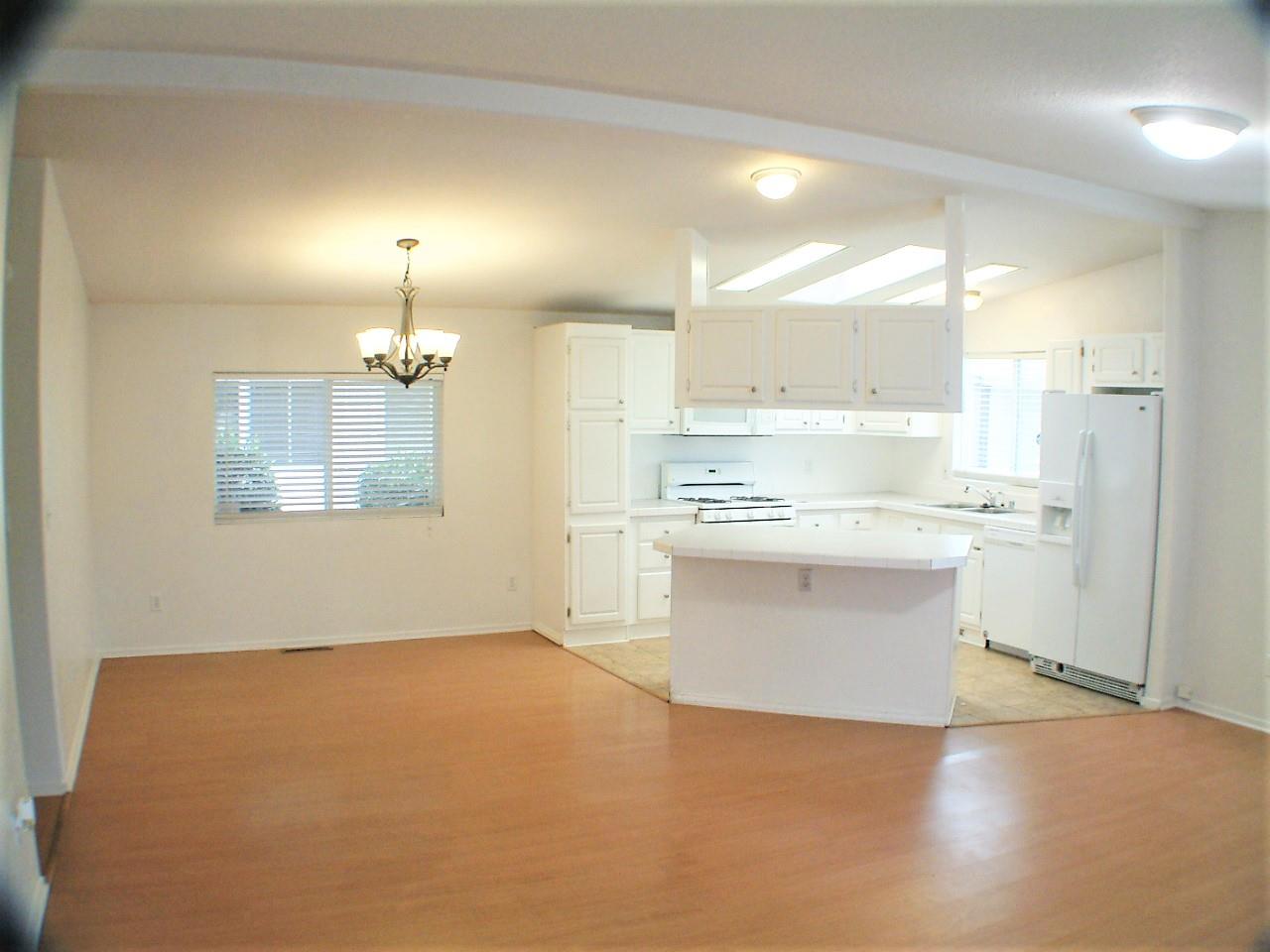 Detail Gallery Image 1 of 40 For 1220 Tasman Dr #338,  Sunnyvale,  CA 94089 - 3 Beds | 2 Baths