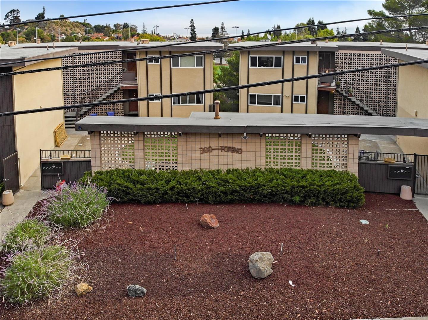 300 Torino Drive, SAN CARLOS, California 94070, ,Comm Ri Multi-units 5+,For Sale,Torino Drive,ML81867963