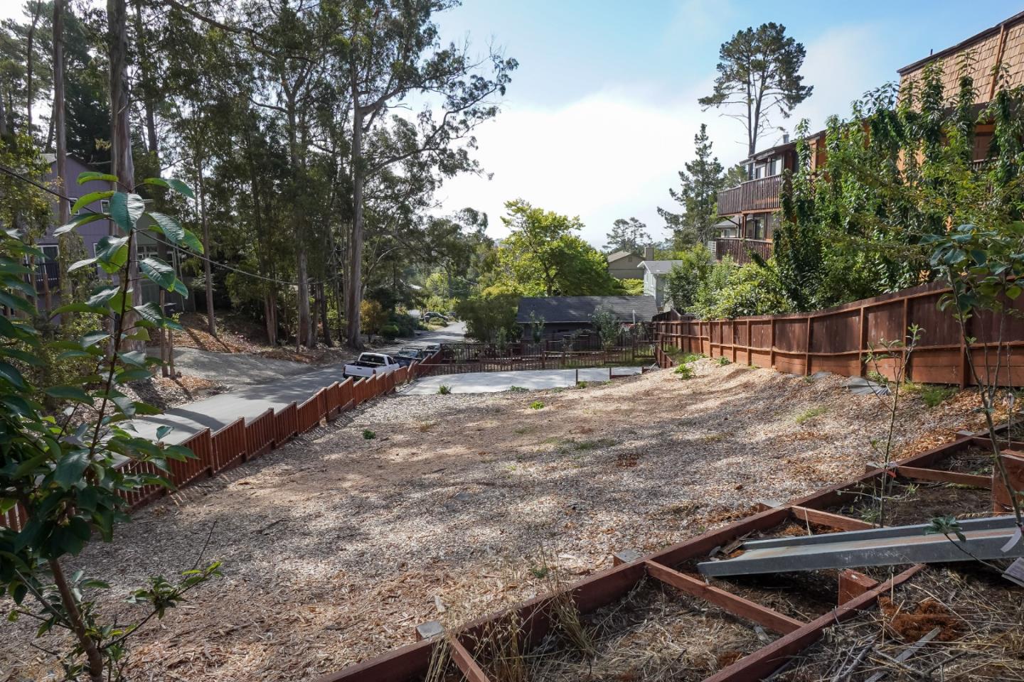 0 Columbus Street, EL GRANADA, California 94019, ,Lots And Land,For Sale,Columbus Street,40971988