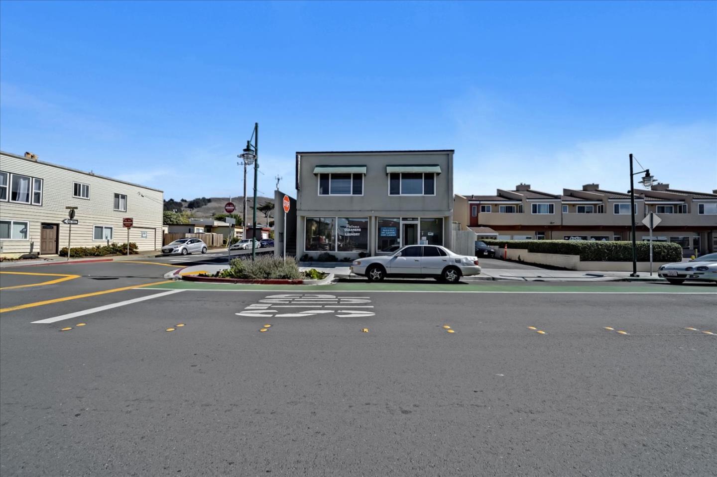 1609 Palmetto Avenue, PACIFICA, California 94044, ,Comm Ri Multi-units 5+,For Sale,Palmetto Avenue,ML81868010