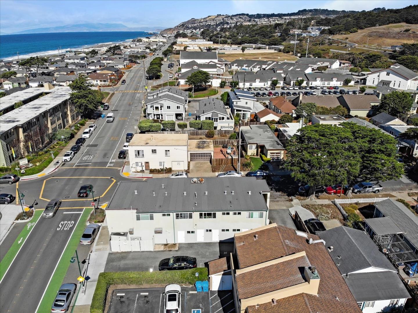 1609 Palmetto Avenue, PACIFICA, California 94044, ,Comm Ri Multi-units 5+,For Sale,Palmetto Avenue,ML81868010