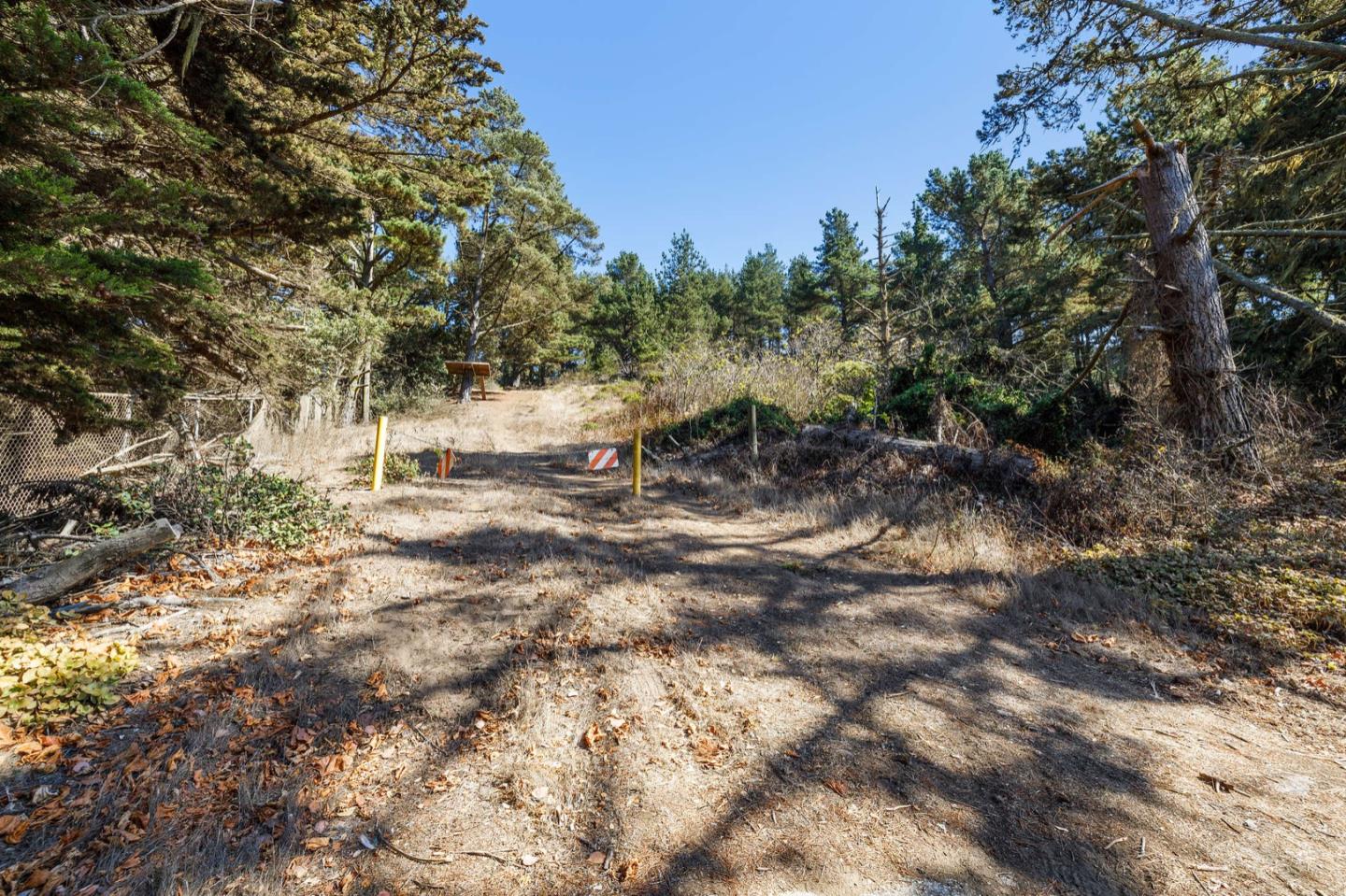 598 Ridgeway Drive, PACIFICA, California 94044, ,Lots And Land,For Sale,Ridgeway Drive,40971990