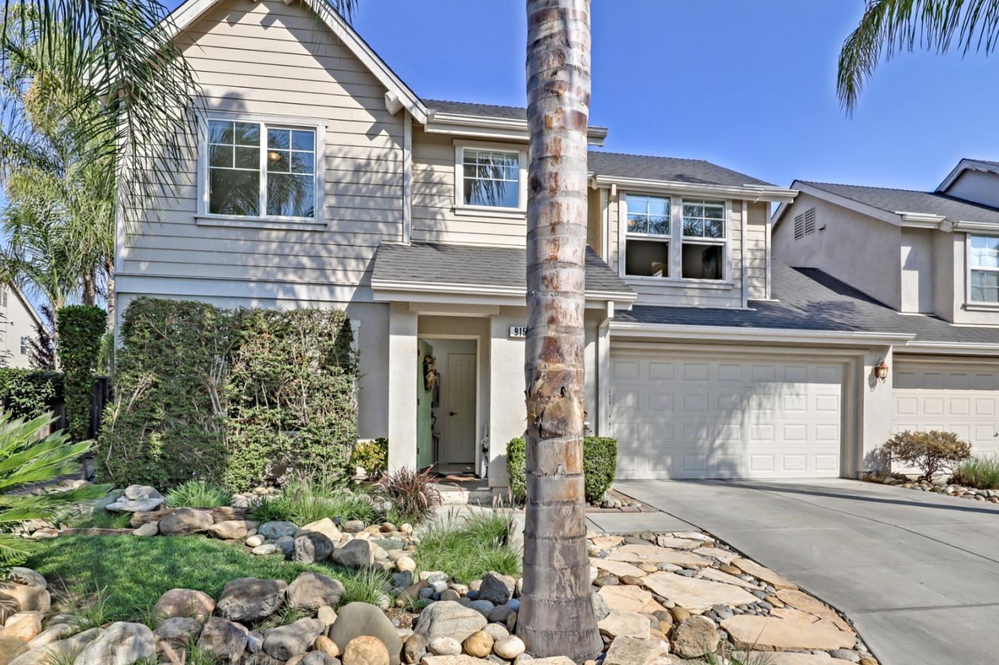 Detail Gallery Image 1 of 1 For 915 Casciano Cir, Gilroy,  CA 95020 - 4 Beds | 2 Baths