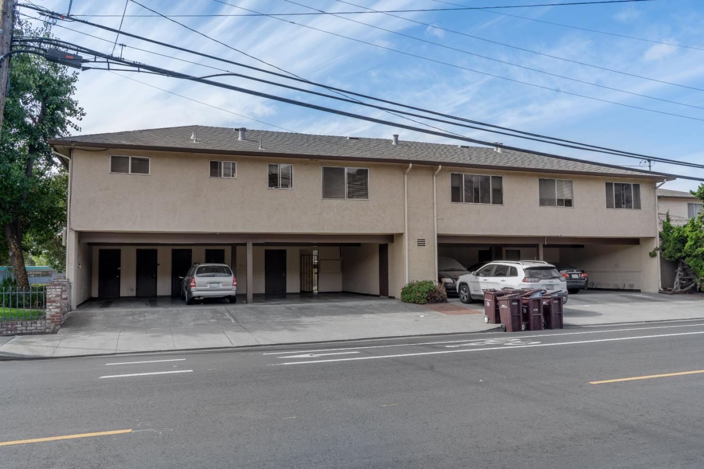 596 Garin, HAYWARD, California 94544, ,Comm Ri Multi-units 5+,For Sale,Garin,ML81868135