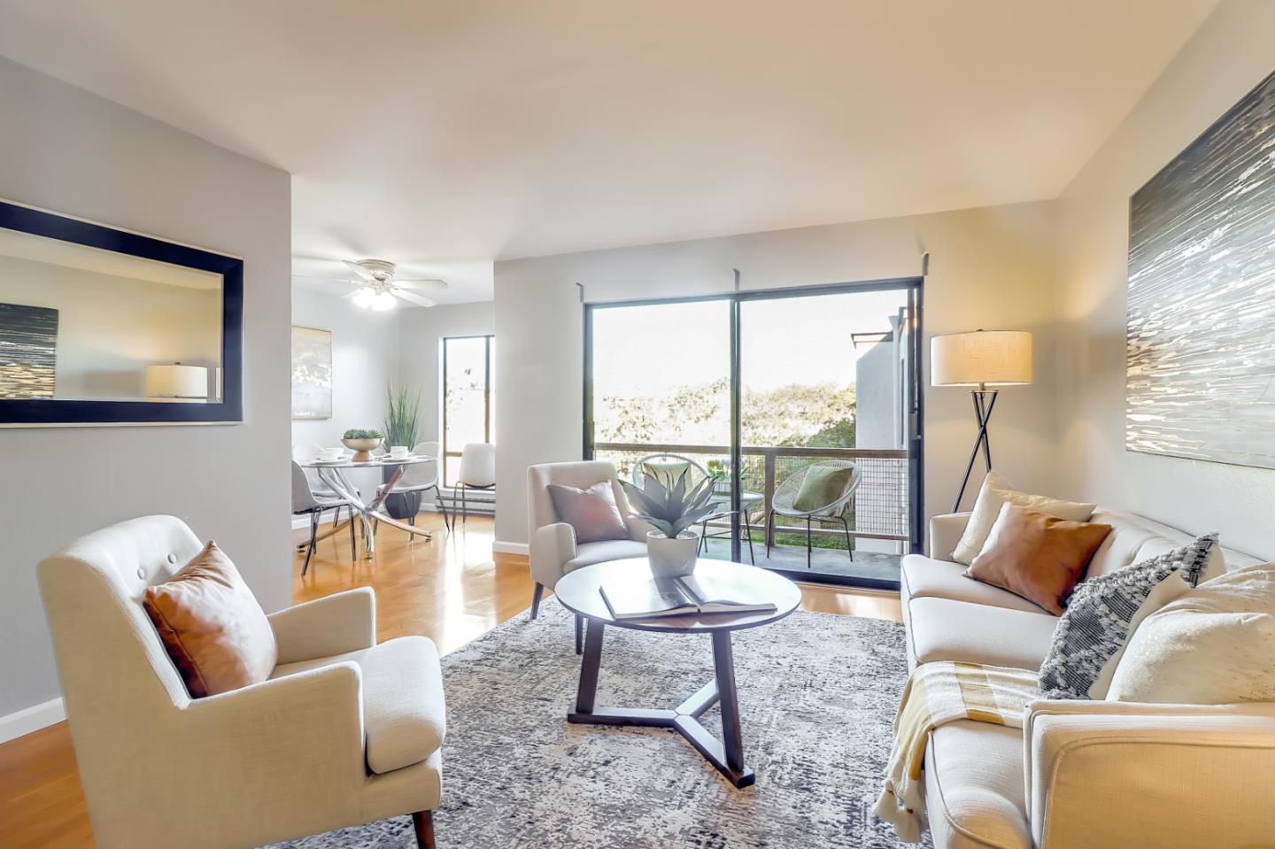 Detail Gallery Image 1 of 1 For 7 Commodore Dr #A459,  Emeryville,  CA 94608 - 1 Beds | 1 Baths