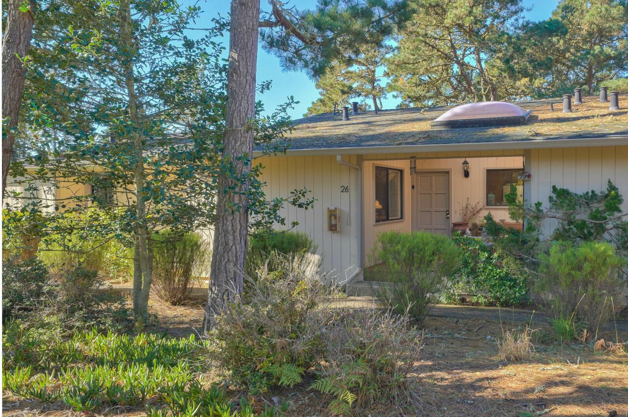 250 Forest Ridge Rd 26, Monterey, CA 93940 2 Beds 2 Baths (Sold