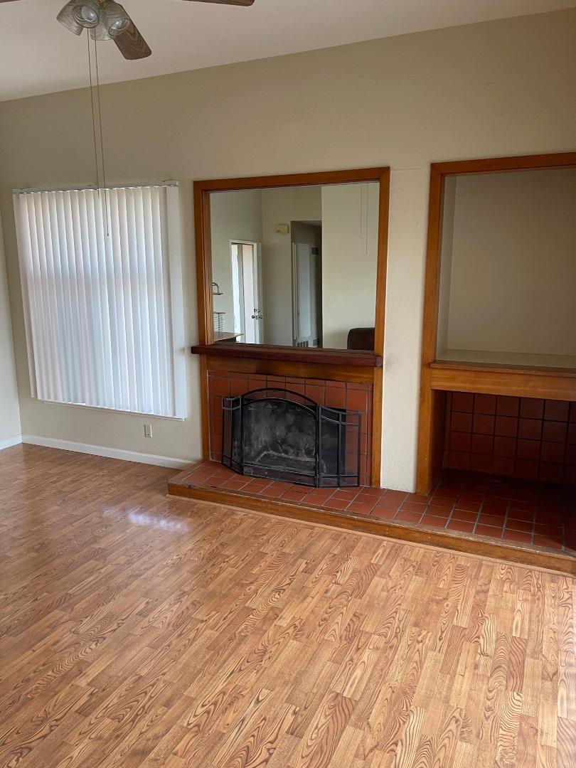 Detail Gallery Image 1 of 1 For 2408 N Main St #F,  Salinas,  CA 93906 - 1 Beds | 1 Baths
