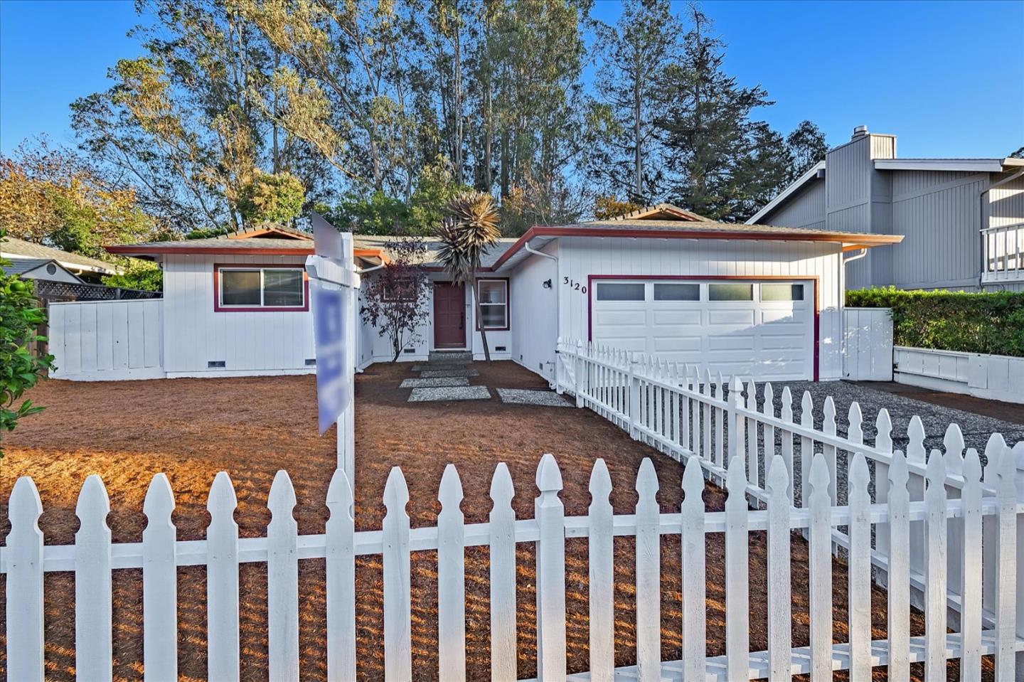 Detail Gallery Image 1 of 1 For 3120 Mulberry Dr, Soquel,  CA 95073 - 3 Beds | 2 Baths