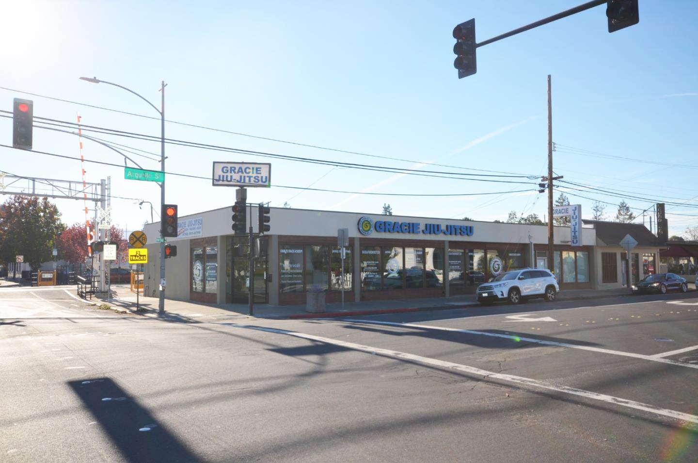 701 Arguello Street, REDWOOD CITY, California 94063, ,Comm Industrial For Lease,For Rent,Arguello Street,40972713