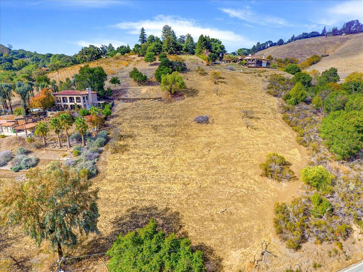 0 Shannon Road, LOS GATOS, California 95032, ,Lots And Land,For Sale,Shannon Road,40972728