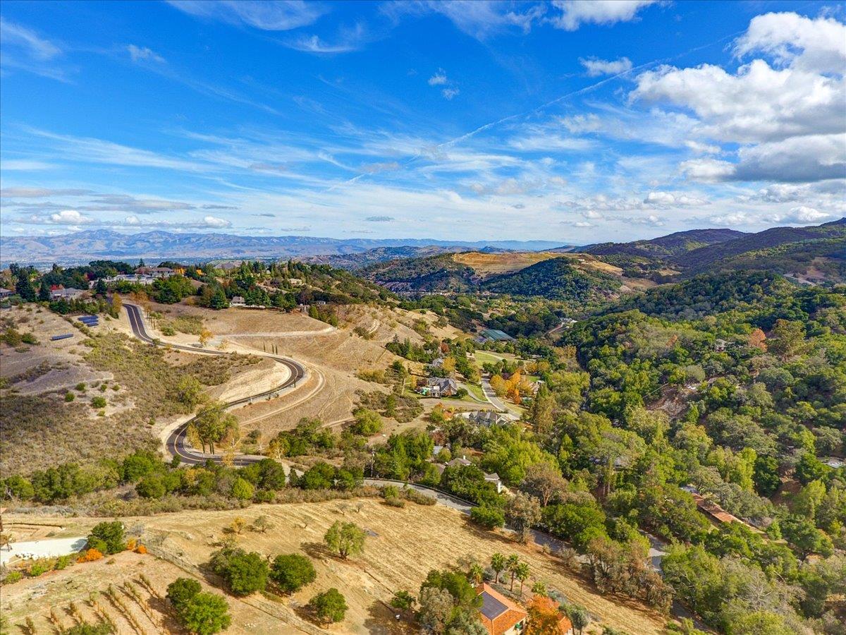 0 Shannon Road, LOS GATOS, California 95032, ,Lots And Land,For Sale,Shannon Road,40972728