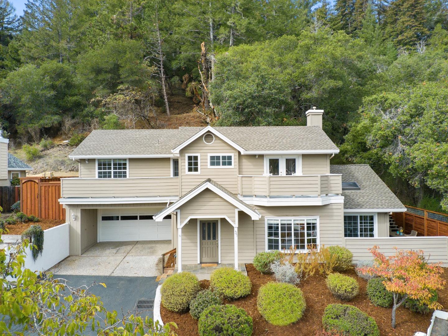 Detail Gallery Image 1 of 1 For 31 Dunslee Way, Scotts Valley,  CA 95066 - 3 Beds | 2/1 Baths