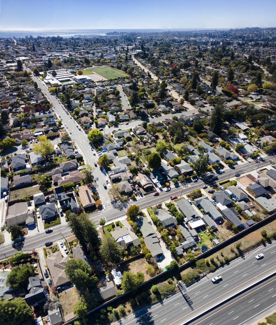 211 Fairmount Avenue, SANTA CRUZ, California 95062, ,Lots And Land,For Sale,Fairmount Avenue,40973284