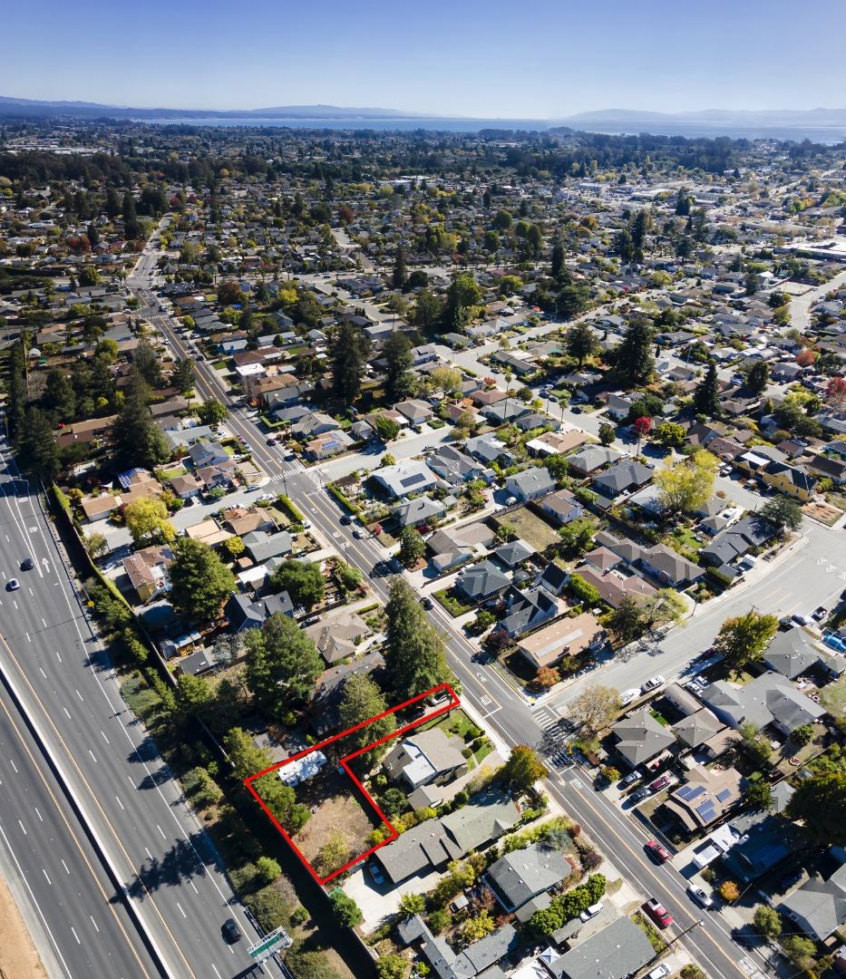 211 Fairmount Avenue, SANTA CRUZ, California 95062, ,Lots And Land,For Sale,Fairmount Avenue,40973284