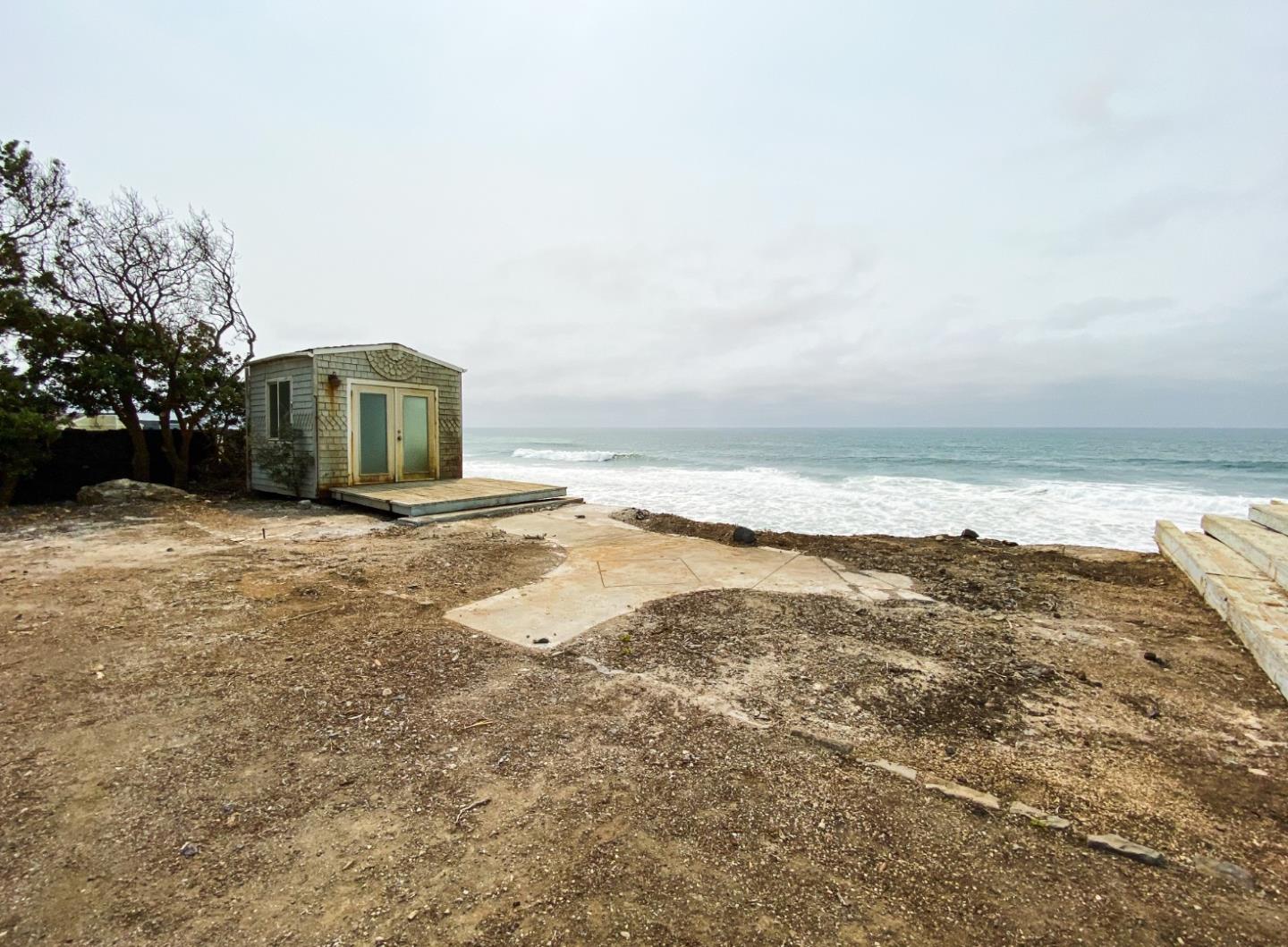 1112 Palmetto Avenue, PACIFICA, California 94044, ,Comm Industrial For Sale,For Sale,Palmetto Avenue,40973515