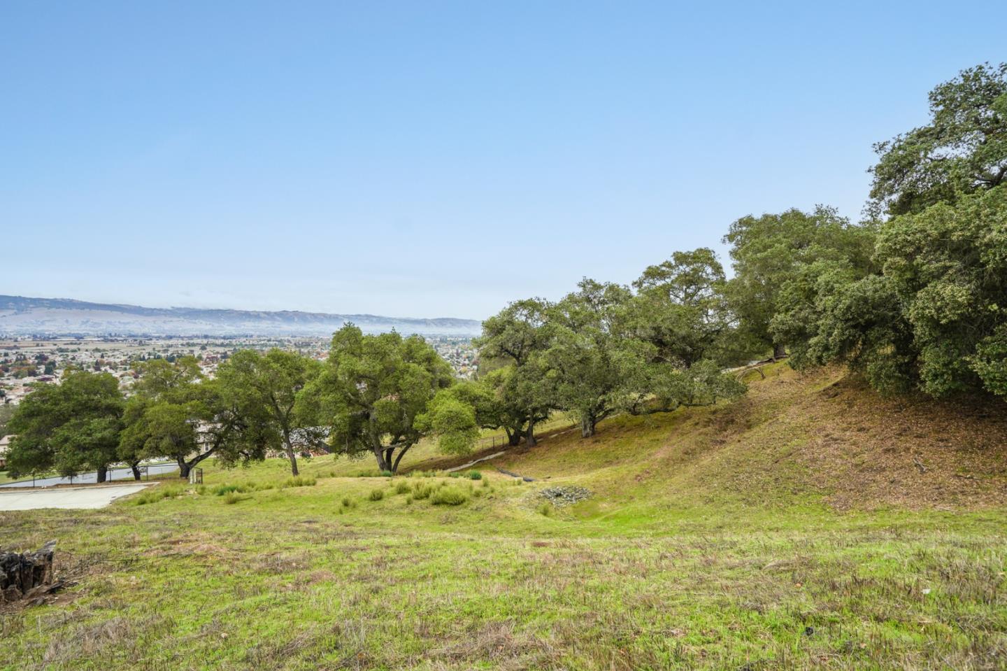 8951 Tea Tree Way, GILROY, California 95020, ,Lots And Land,For Sale,Tea Tree Way,40973295