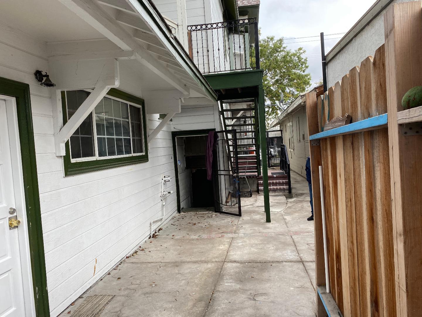 891 3rd Street, SAN JOSE, California 95112, ,Comm Ri Multi-units 5+,For Sale,3rd Street,ML81869497