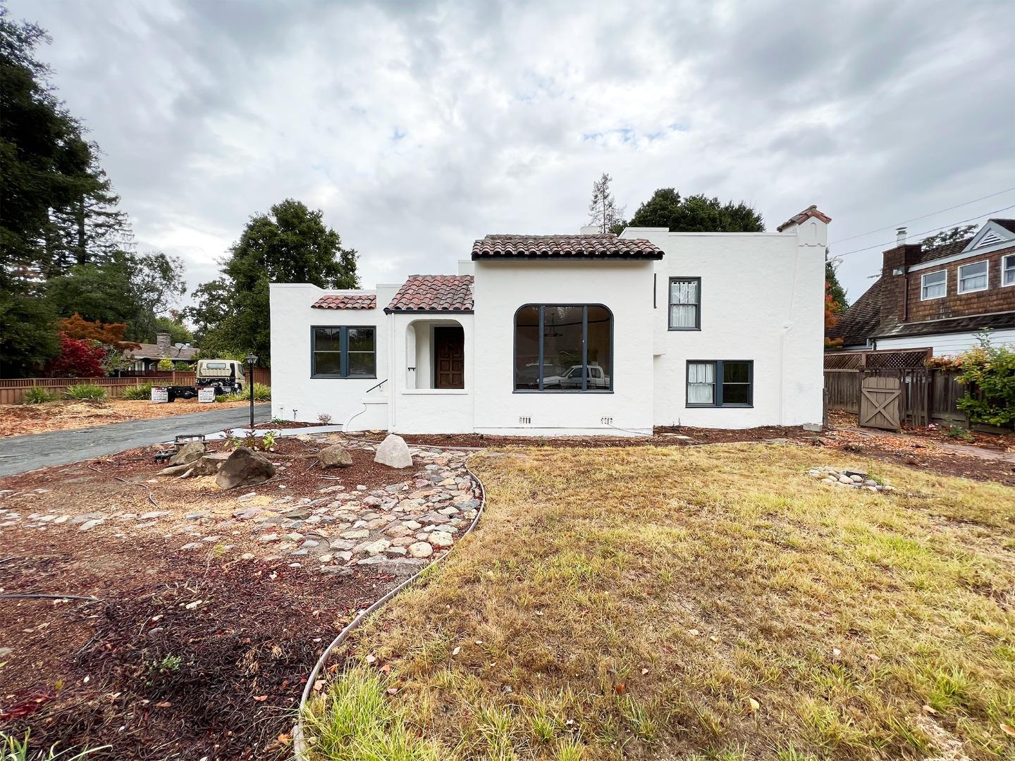 654 Hermosa Way, MENLO PARK, California 94025, ,Lots And Land,For Sale,Hermosa Way,40973528