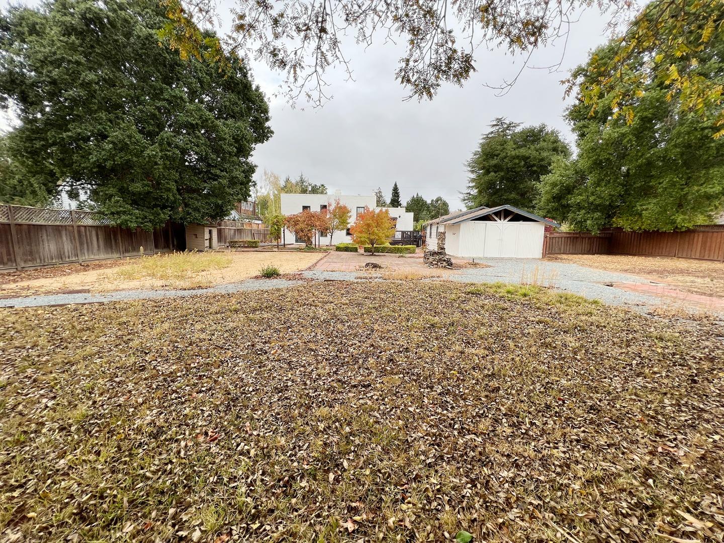 654 Hermosa Way, MENLO PARK, California 94025, ,Lots And Land,For Sale,Hermosa Way,40973528