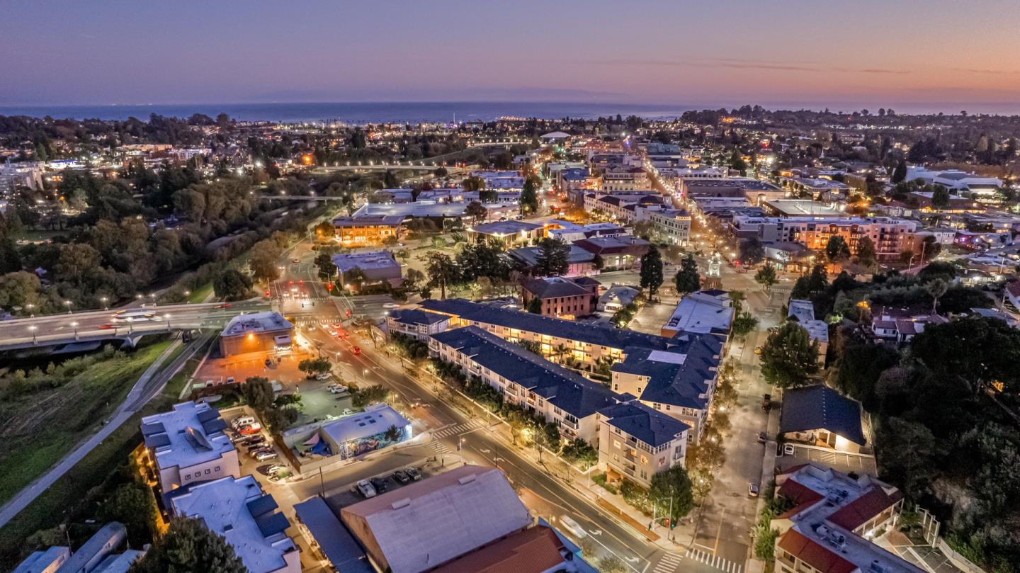 Detail Gallery Image 1 of 1 For 2030 N Pacific Ave #115,  Santa Cruz,  CA 95060 - 3 Beds | 2 Baths