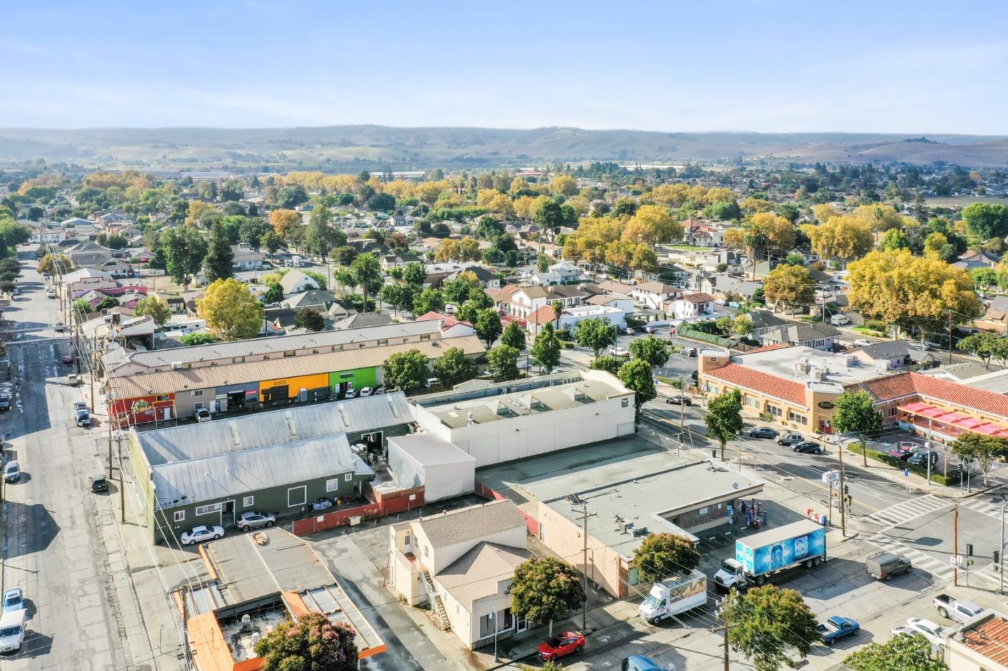 219 South Street, HOLLISTER, California 95023, ,Comm Industrial For Sale,For Sale,South Street,40973682