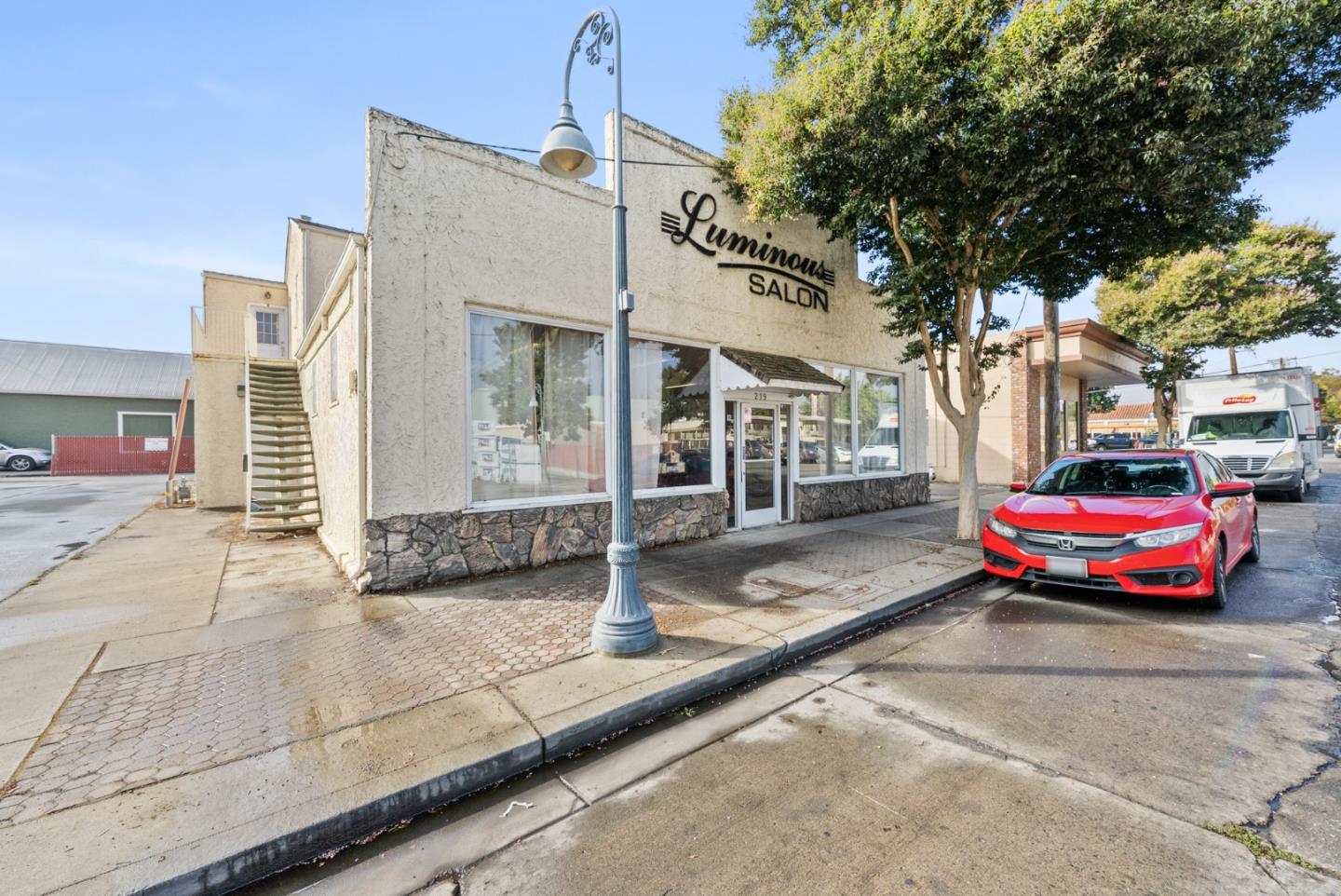 219 South Street, HOLLISTER, California 95023, ,Comm Industrial For Sale,For Sale,South Street,40973682