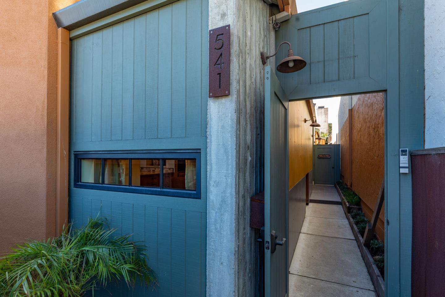 Detail Gallery Image 1 of 1 For 541 Foam St, Monterey,  CA 93940 - 2 Beds | 2/1 Baths