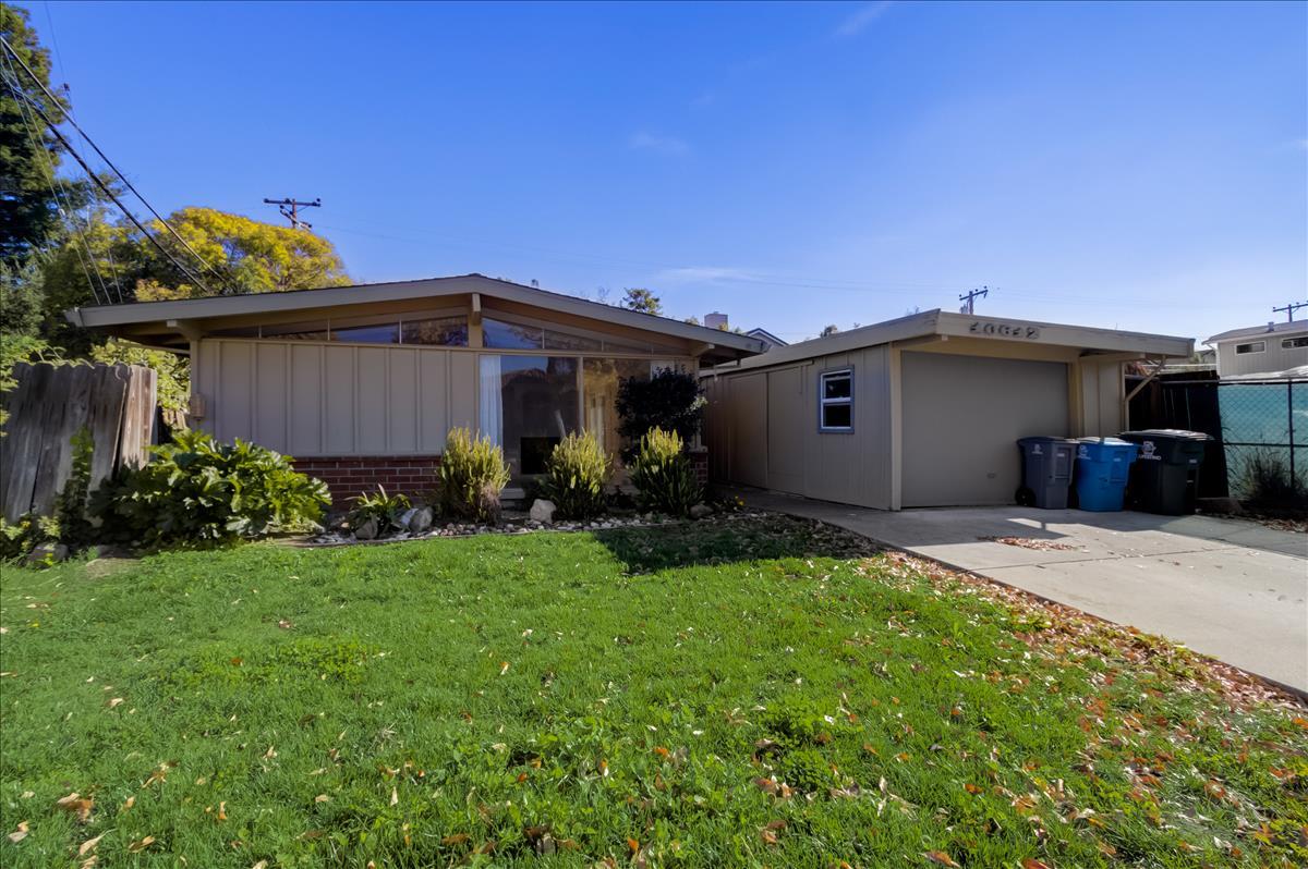 Detail Gallery Image 1 of 1 For 10612 Gascoigne Dr, Cupertino,  CA 95014 - 3 Beds | 2 Baths