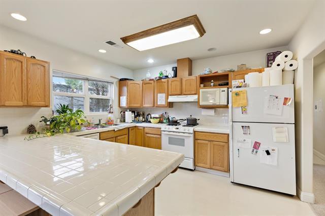 1107 High School Way, MOUNTAIN VIEW, California 94041, ,Comm Ri Multi-units 5+,For Sale,High School Way,ML81869830