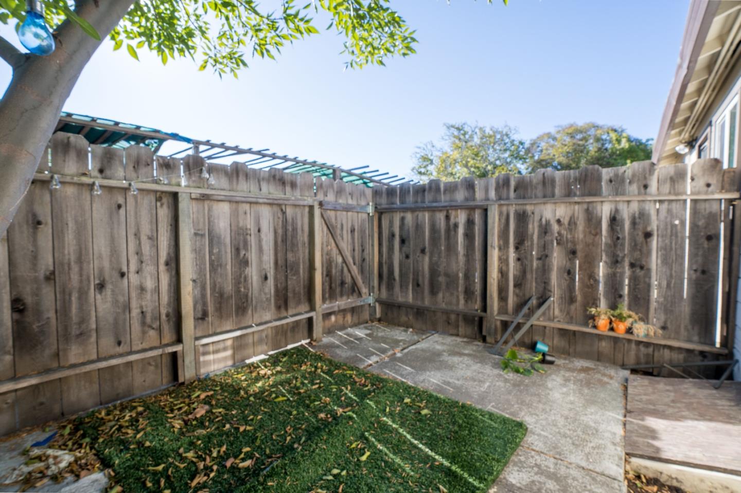 519 Borregas Avenue, SUNNYVALE, California 94085, ,Comm Ri Multi-units 5+,For Sale,Borregas Avenue,ML81869976