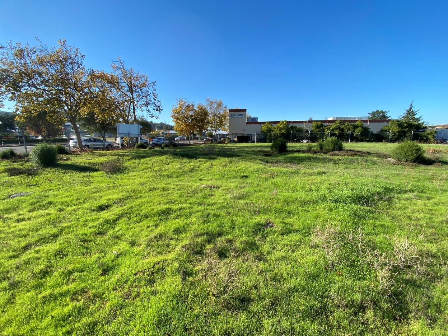 17620 Monterey Street, MORGAN HILL, California 95037, ,Lots And Land,For Sale,Monterey Street,40974104