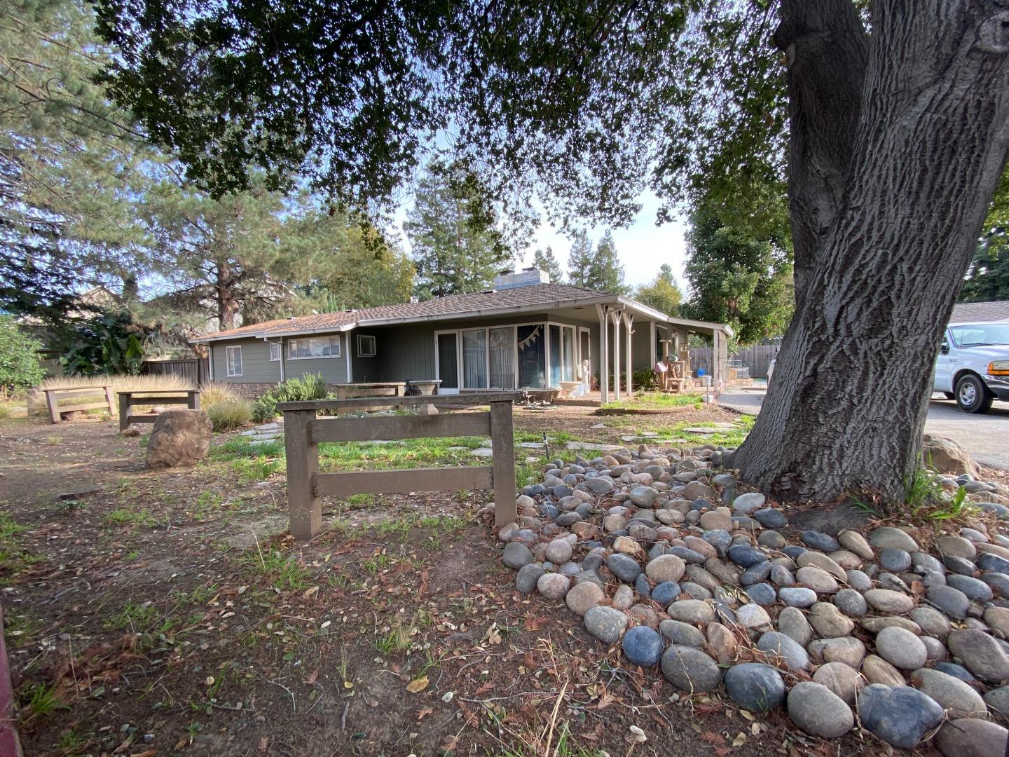 571 Creekside Lane, MORGAN HILL, California 95037, ,Lots And Land,For Sale,Creekside Lane,40974133