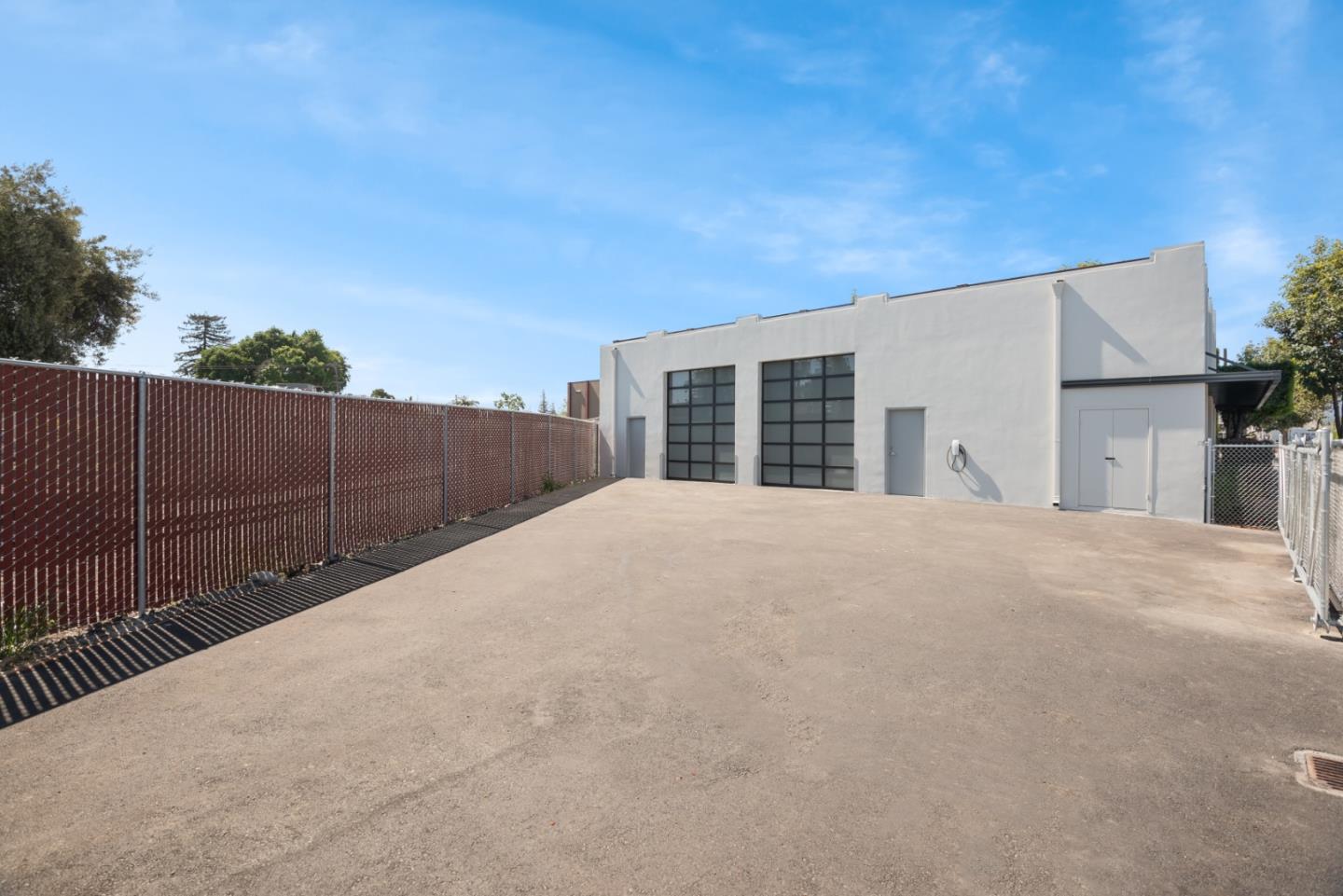 330 Chestnut Street, REDWOOD CITY, California 94063, ,Comm Industrial For Sale,For Sale,Chestnut Street,40974358