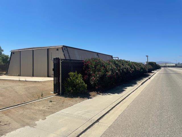 325 Airport Road, KING CITY, California 93930, ,Comm Industrial For Sale,For Sale,Airport Road,40974359