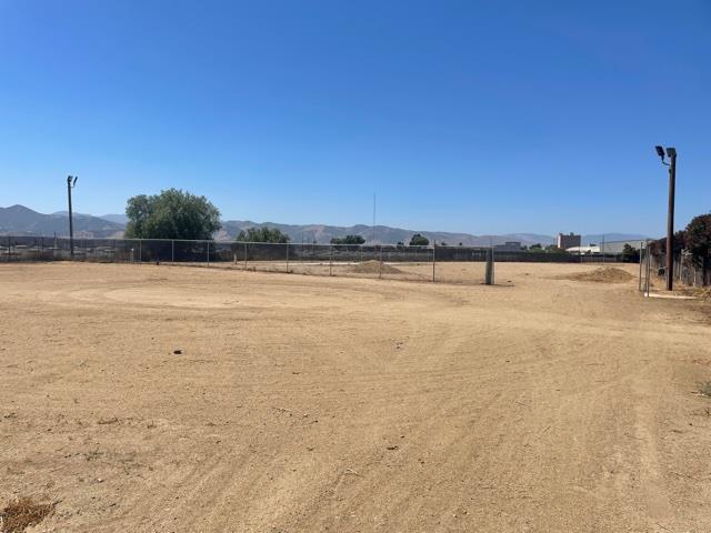 325 Airport Road, KING CITY, California 93930, ,Comm Industrial For Sale,For Sale,Airport Road,40974359