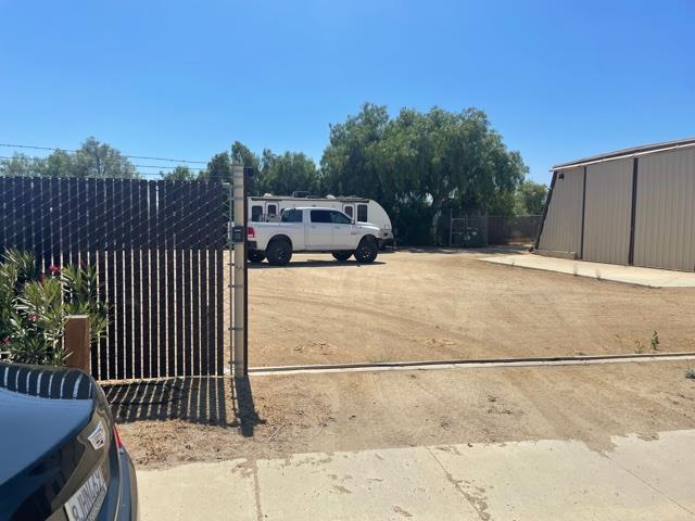 325 Airport Road, KING CITY, California 93930, ,Comm Industrial For Sale,For Sale,Airport Road,40974359