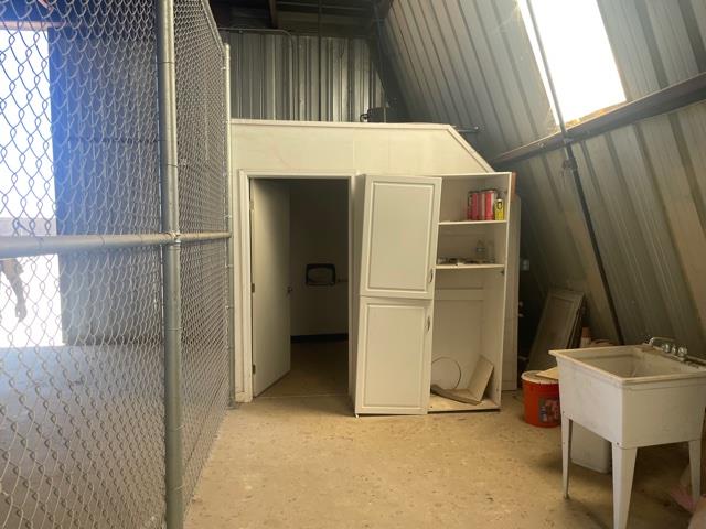 325 Airport Road, KING CITY, California 93930, ,Comm Industrial For Sale,For Sale,Airport Road,40974359