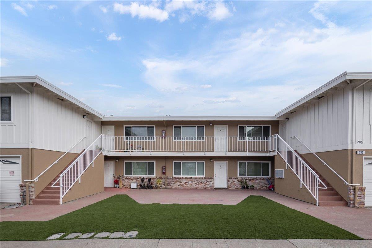 200 Linden Avenue, SAN BRUNO, California 94066, ,Comm Ri Multi-units 5+,For Sale,Linden Avenue,ML81870625