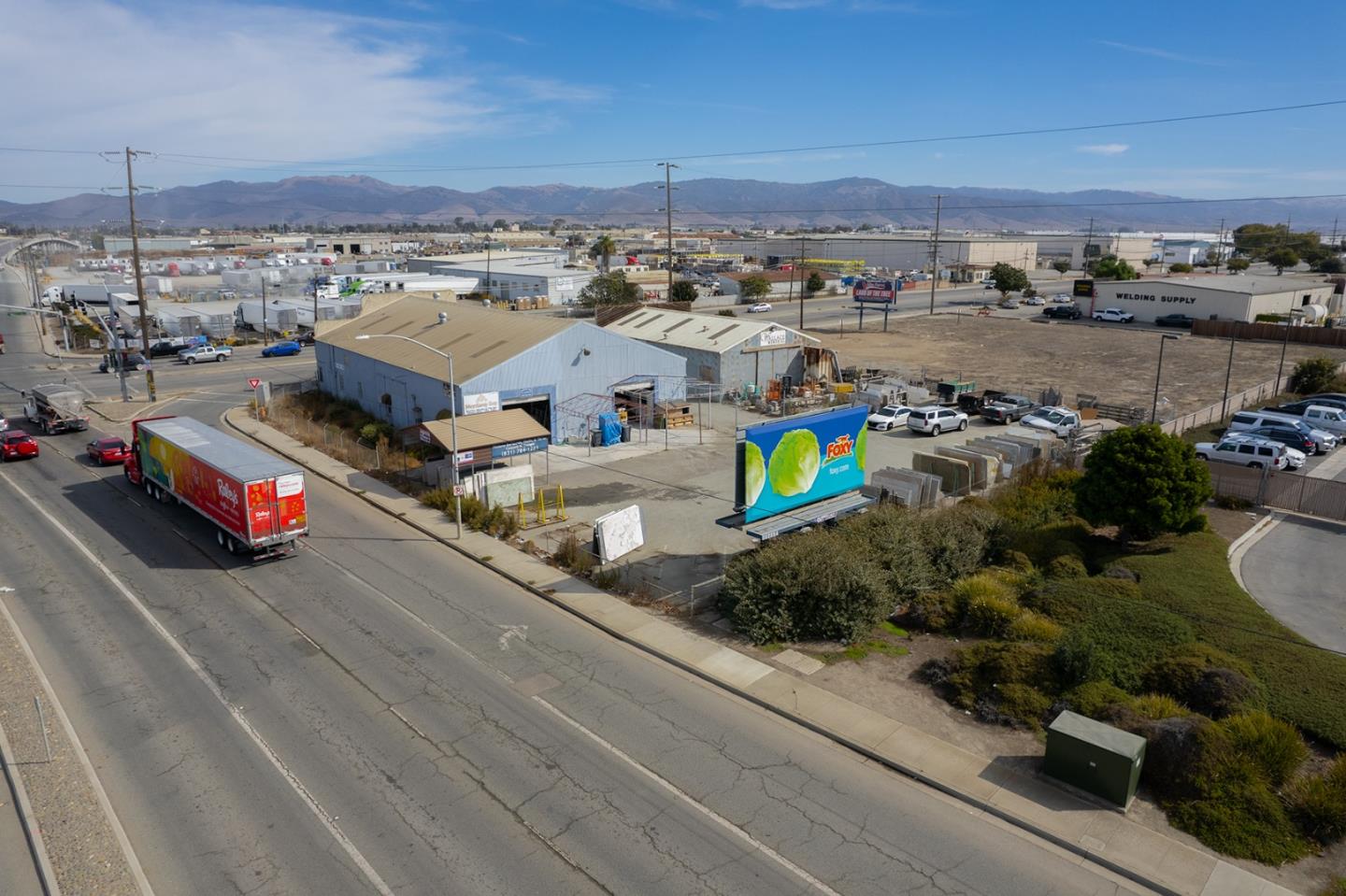 1012 Abbott Street, SALINAS, California 93901, ,Comm Industrial For Sale,For Sale,Abbott Street,40974561