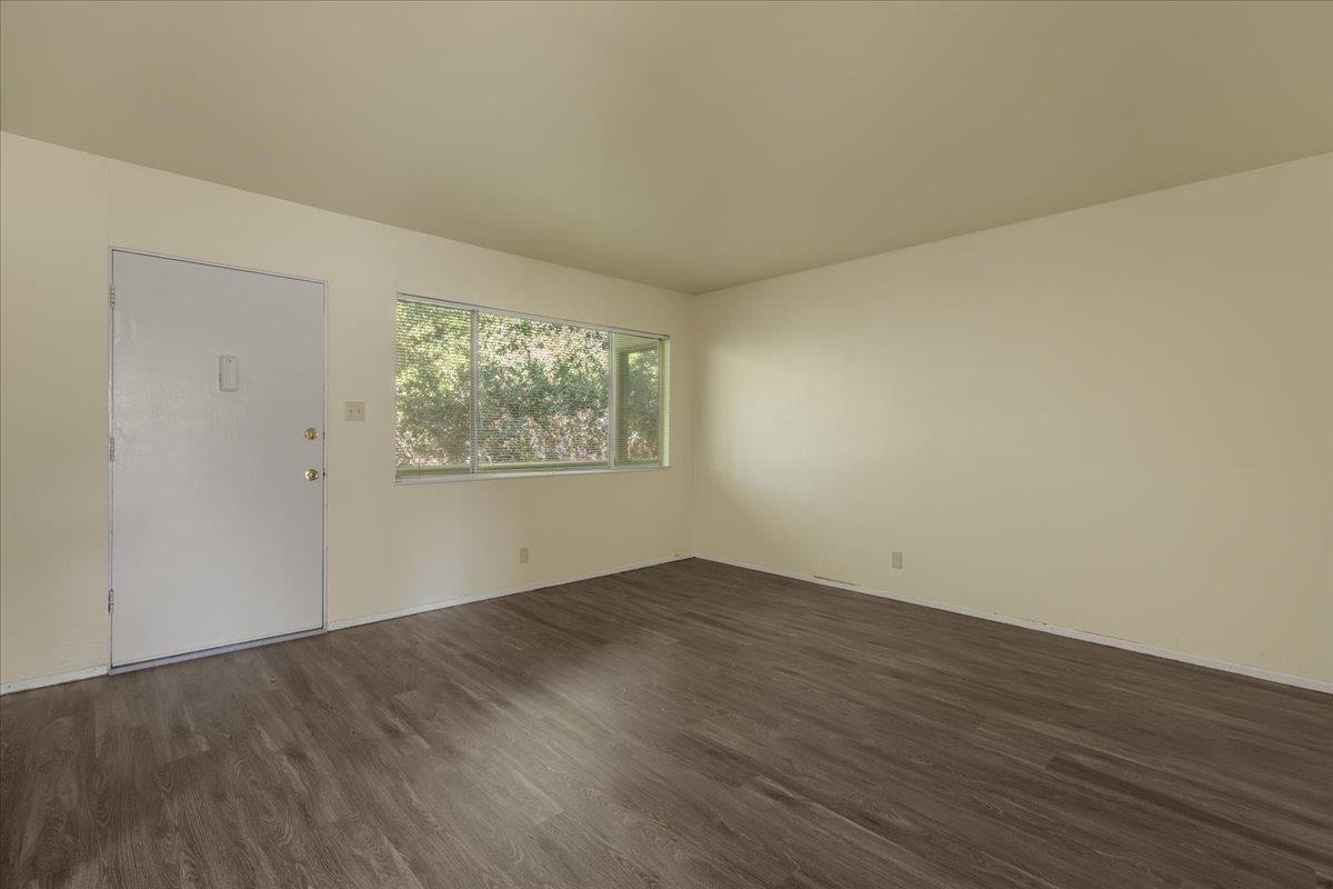 2422 Mckinley Avenue, BERKELEY, California 94703, ,Comm Ri Multi-units 5+,For Sale,Mckinley Avenue,ML81870889