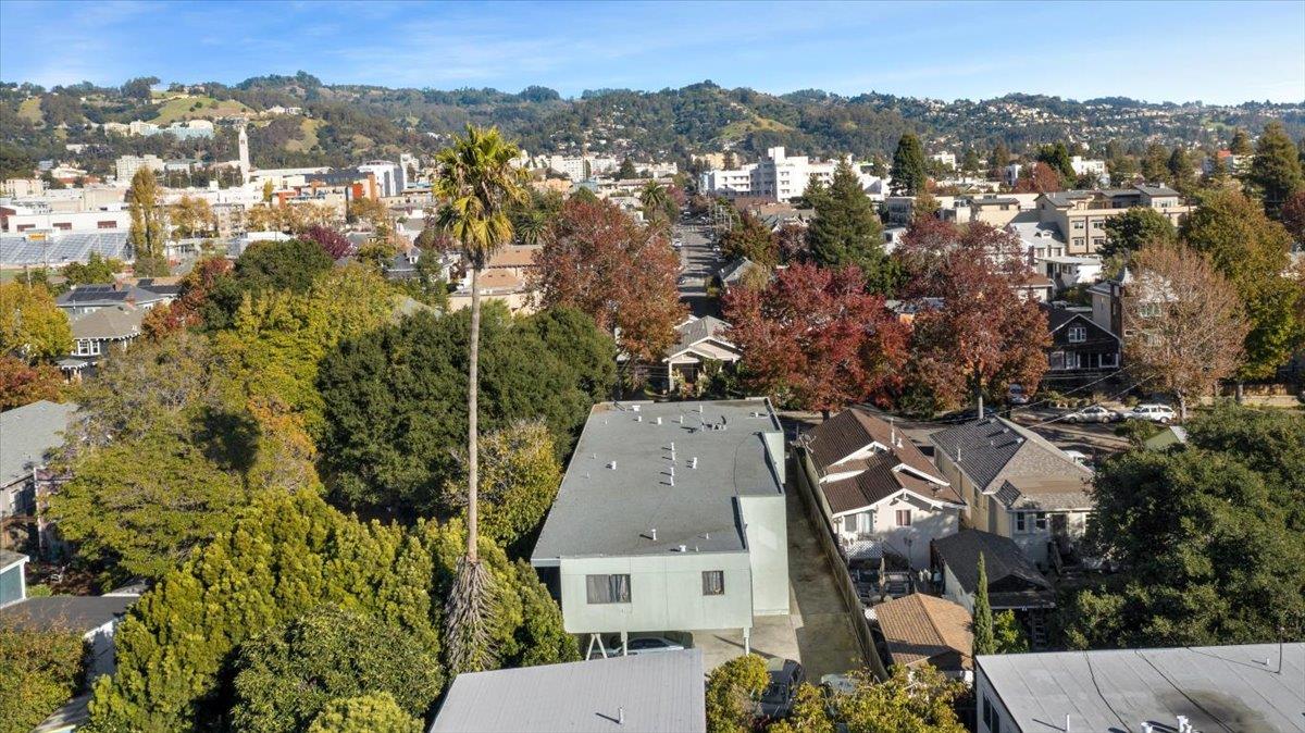 2422 Mckinley Avenue, BERKELEY, California 94703, ,Comm Ri Multi-units 5+,For Sale,Mckinley Avenue,ML81870889