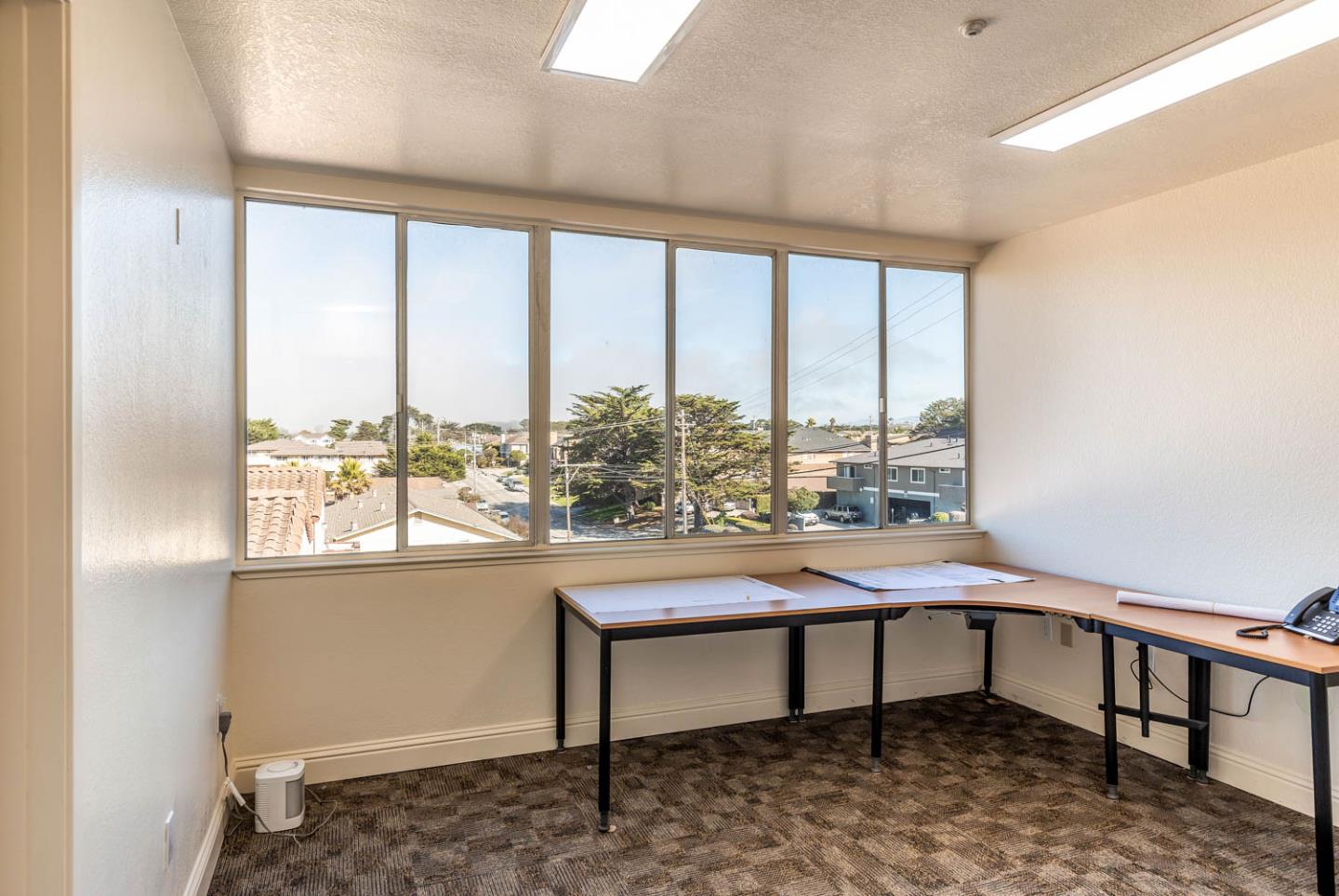 235 Reindollar Avenue, MARINA, California 93933, ,Comm Industrial For Sale,For Sale,Reindollar Avenue,40974817