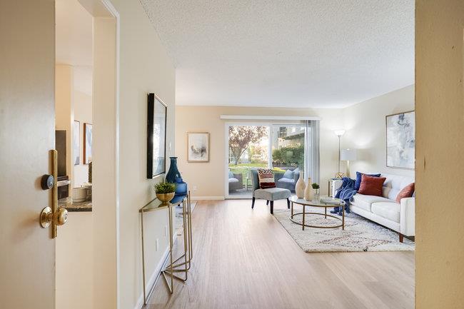 Detail Gallery Image 1 of 1 For 819 N Humboldt St #205,  San Mateo,  CA 94401 - 1 Beds | 1 Baths