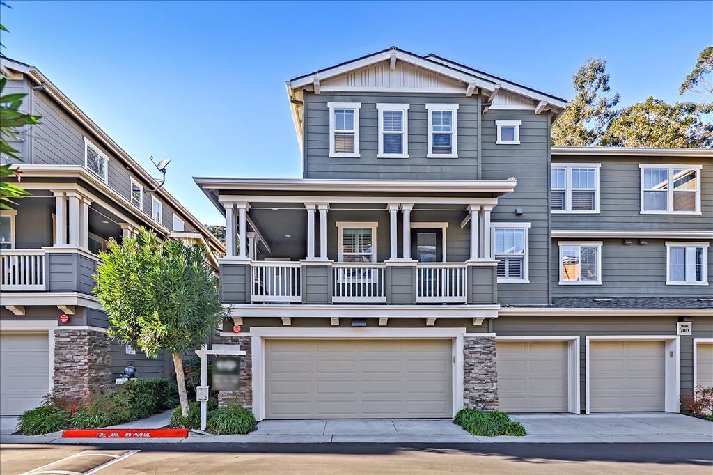 Detail Gallery Image 1 of 1 For 700 Live Oak Way #704,  Belmont,  CA 94002 - 2 Beds | 2/1 Baths